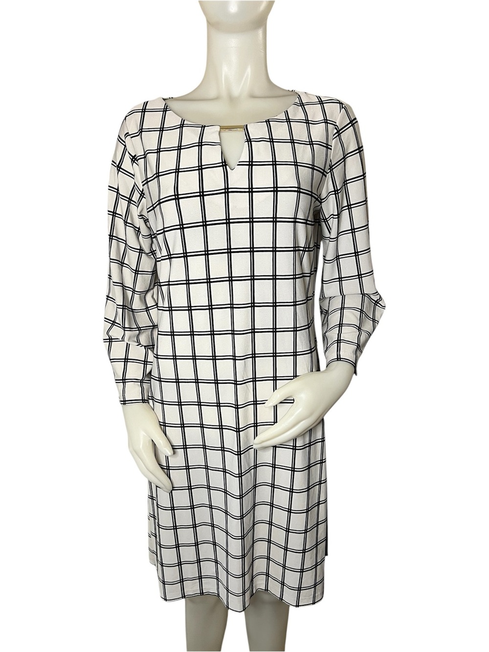Haani White and Black Plaid Long Sleeve Dress